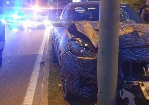 maserati crash 11.jpg, 50 KB