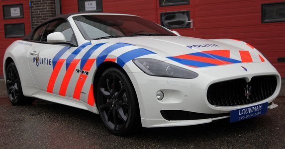 maserati grancabrio 1.jpg, 54 KB