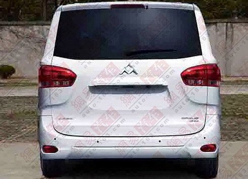 maxus g10 111.jpg, 52 KB