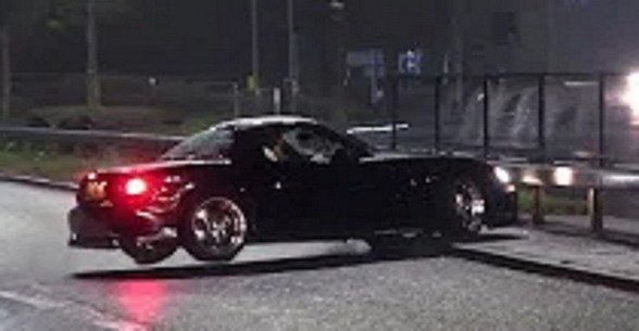 mazda mx5 crash.jpg, 35 KB