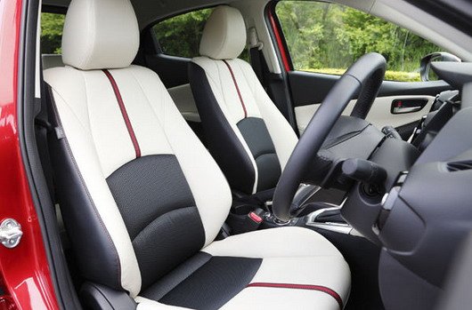 mazda2 80111.jpg, 56 KB