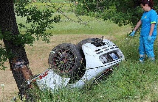 mclaren crash 321.jpg, 87 KB