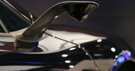 mclaren j 111.jpg, 43 KB