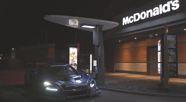 mclaren mcdonalds.jpg, 39 KB