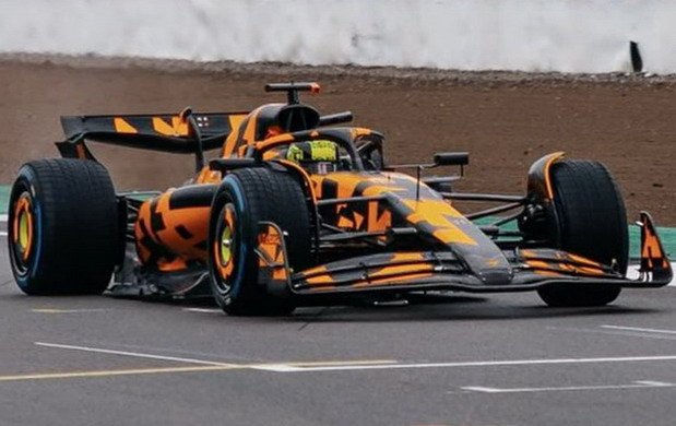 mclaren mcl 39.jpg, 59 KB