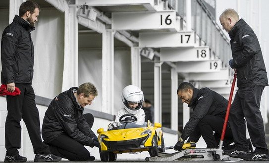 mclaren s 1.jpg, 57 KB