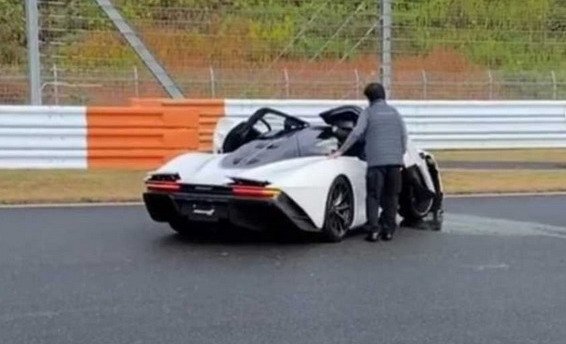 mclaren speedtail crash.jpg, 43 KB