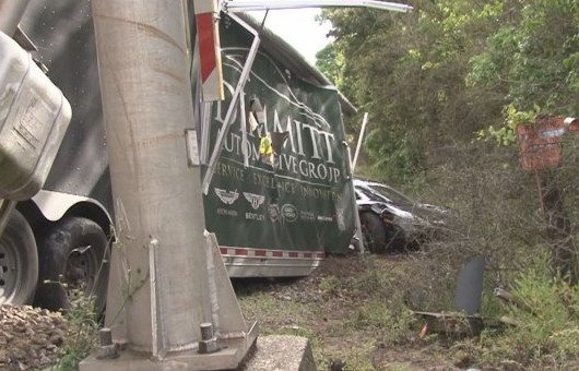 mclaren v 11.jpg, 67 KB