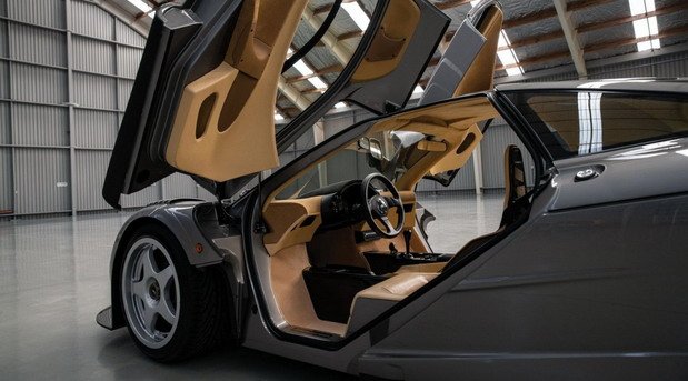 mclaren-f1-lm 11.jpg, 63 KB