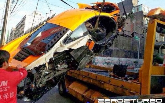 mclaren-mp4-12c-udes-tajvan-3.jpg, 75 KB