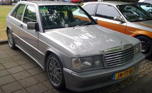 mercedes 190 111.jpg, 67 KB