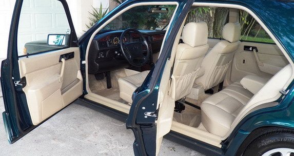 mercedes 190 22.jpg, 63 KB