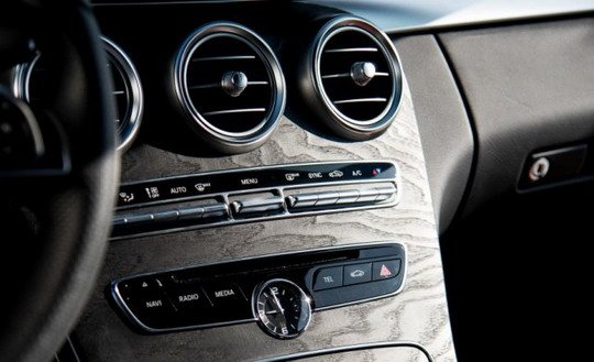 mercedes c 660.jpg, 47 KB