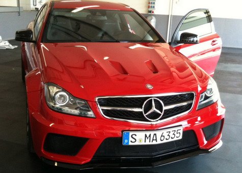 mercedes c63 amg black 11.jpg, 51 KB