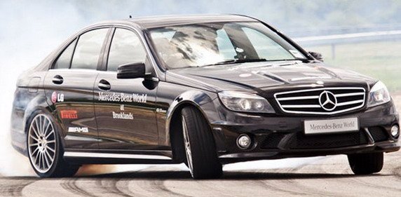 mercedes c63 amg drift.jpg, 59 KB