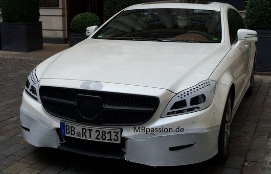 mercedes cls 2.jpg, 52 KB