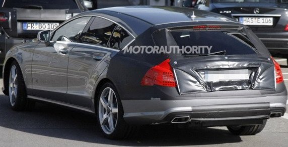 mercedes cls shooting 1111.jpg, 51 KB