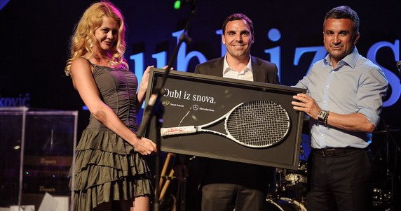 mercedes dubl 111.jpg, 67 KB