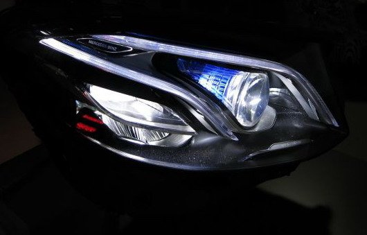 mercedes e 444.jpg, 36 KB