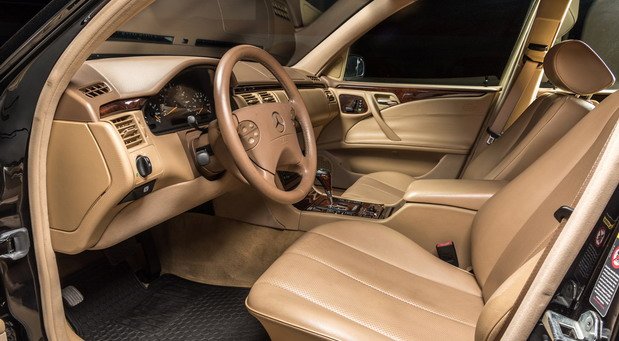 mercedes e320 111.jpg, 82 KB