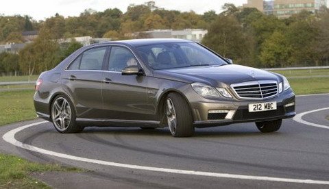 mercedes e63 amg drift.jpg, 40 KB