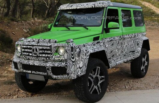 mercedes g green.jpg, 78 KB