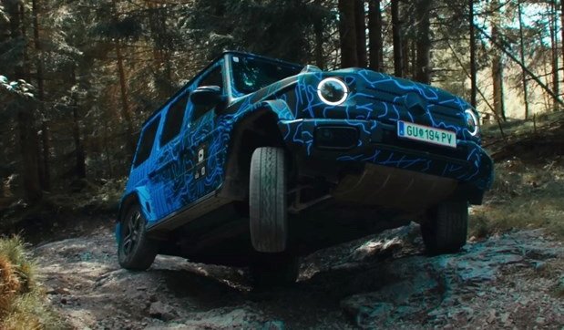 mercedes g turn.jpg, 74 KB