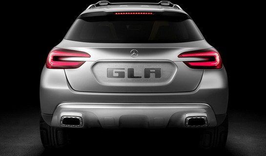 mercedes gla 2.jpg, 33 KB