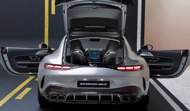 mercedes gt 222222.jpg, 58 KB