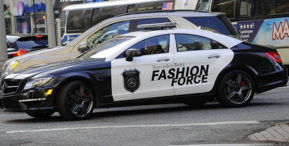 mercedes patrol car 1.jpg, 66 KB