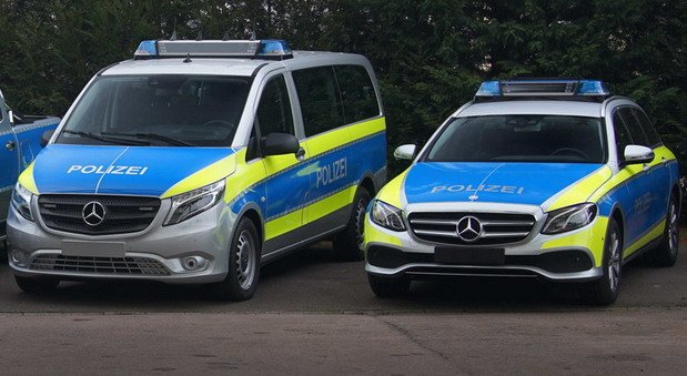 mercedes police 10.jpg, 81 KB
