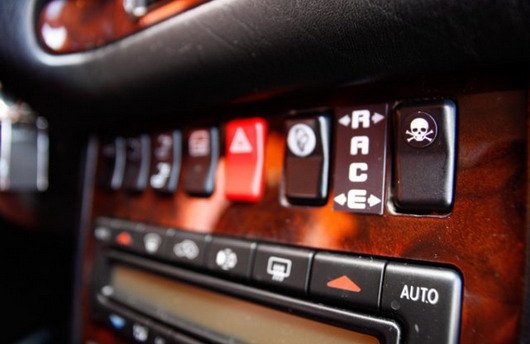 mercedes sa.jpg, 42 KB