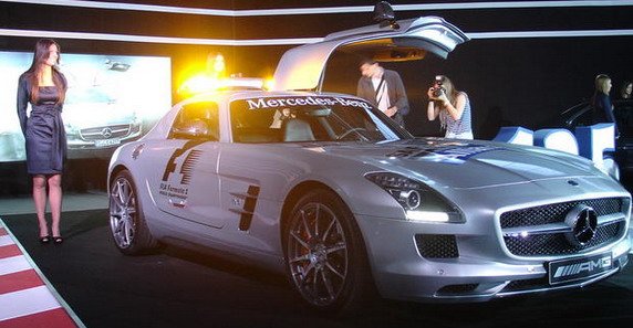 mercedes sls amg f1 safety car.jpg, 67 KB