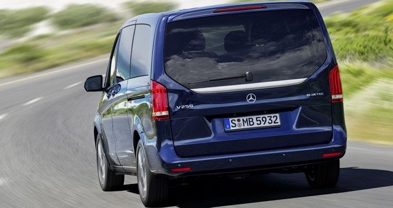 mercedes v 11111111.jpg, 51 KB