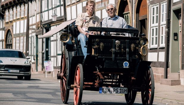 mercedes v.jpg, 83 KB