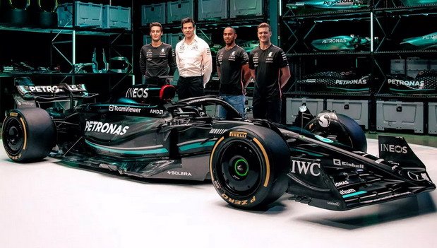 mercedes w14 111.jpg, 80 KB