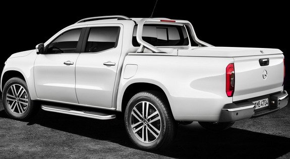 mercedes x 333333.jpg, 44 KB