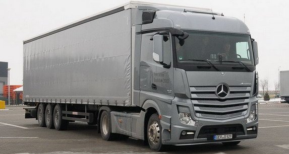 mercedse actros 11.jpg, 53 KB