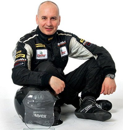 milovan-mikica-vesnic.jpg, 42 KB