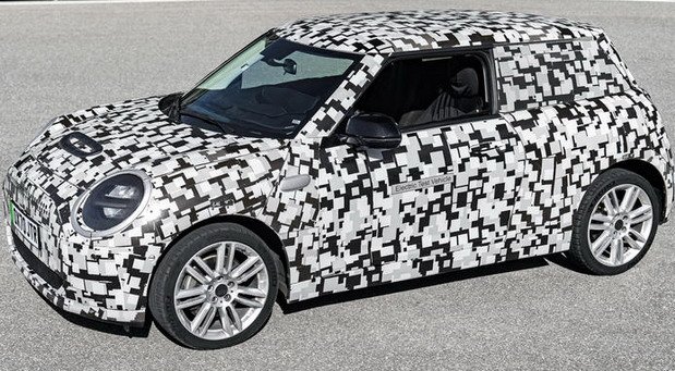 mini 2023 111.jpg, 120 KB