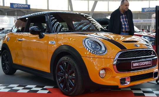 mini bg 1.jpg, 83 KB