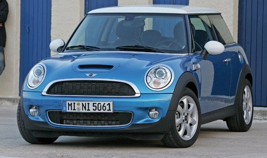 mini cooper 2006.jpg, 53 KB