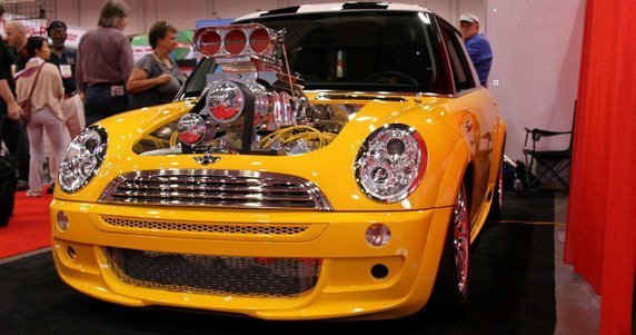mini cooper hemi 1111.jpg, 67 KB