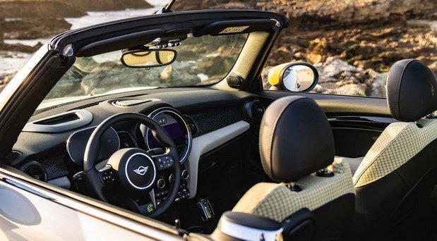 mini se 11111.jpg, 76 KB