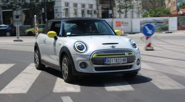 mini se am.jpg, 58 KB