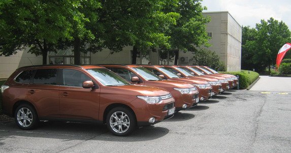 mitsubishi outlander 1.jpg, 76 KB