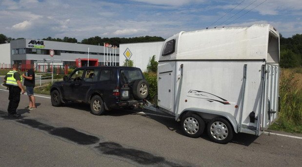 mitsubishi prikolica.jpg, 58 KB