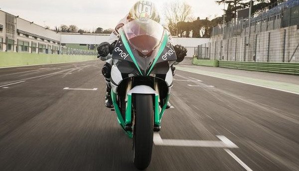 moto e 2020.jpg, 61 KB