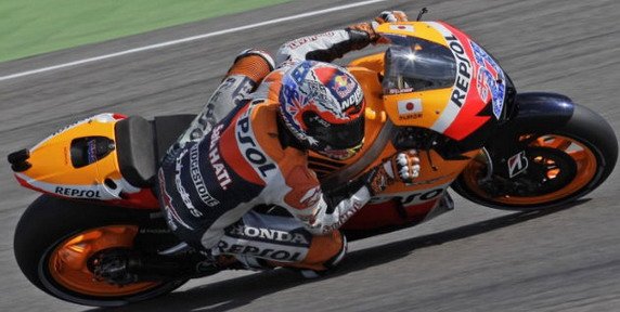 moto gp stoner pobeda aragon.jpg, 53 KB