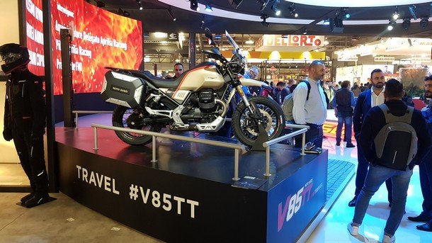 moto-guzzi-eicma-2.jpg, 78 KB